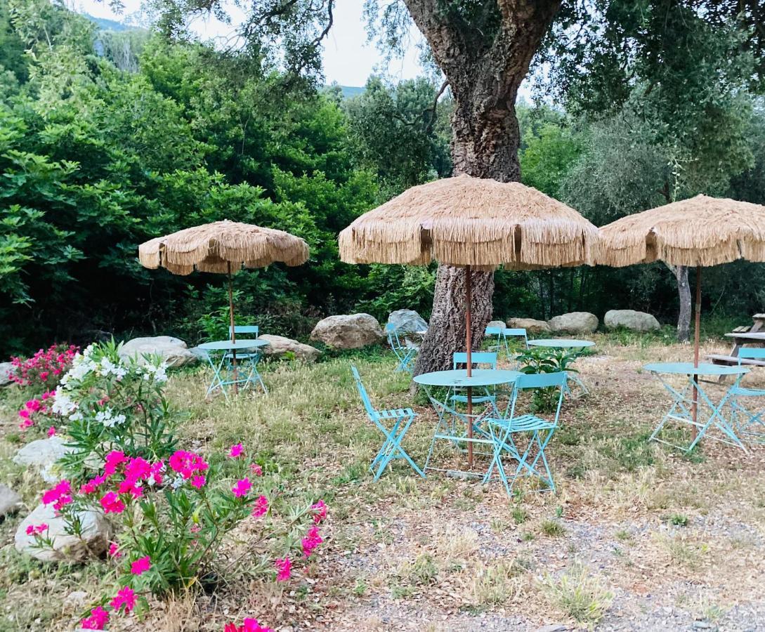 Gite U Licetu A La Campagne Oreta Exterior foto