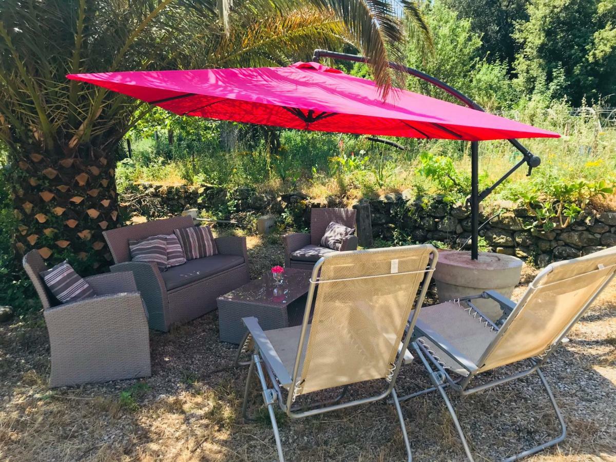 Gite U Licetu A La Campagne Oreta Exterior foto